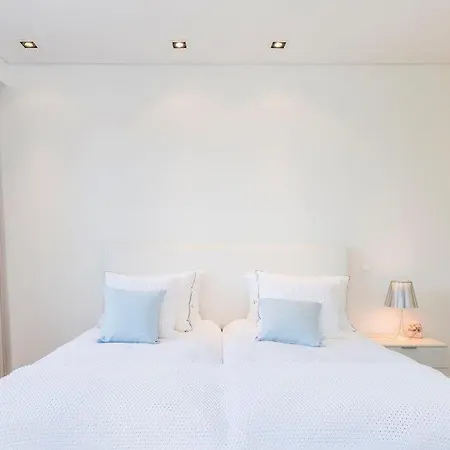 Sleeps 8 Pool Air Con Wifi * Quinta do Lago