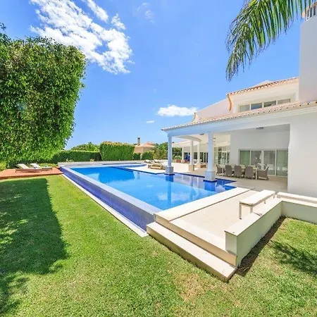 Sleeps 8 Pool Air Con Wifi Вилла Кинта-до-Лаго