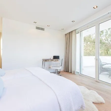 Sleeps 8 Pool Air Con Wifi * Quinta do Lago